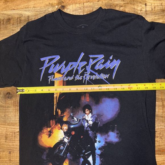 Prince Purple Rain Graphic T-Shirt Adult Size Medium - Picture 2 of 5